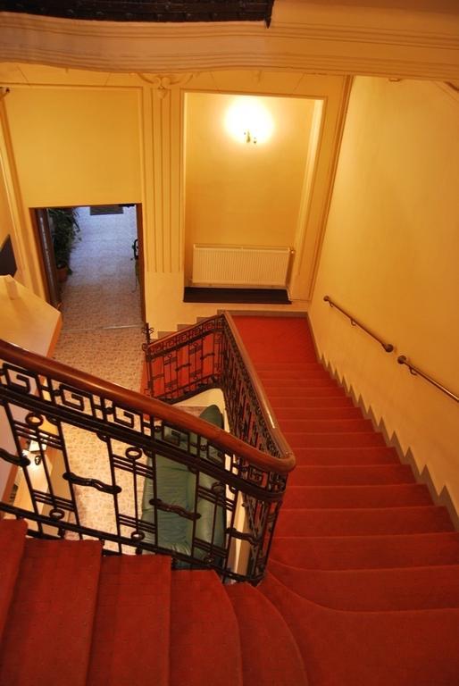 Hotel Victoria Timişoara Exteriör bild